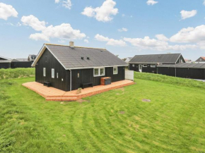 Three-Bedroom Holiday home in Løkken 38